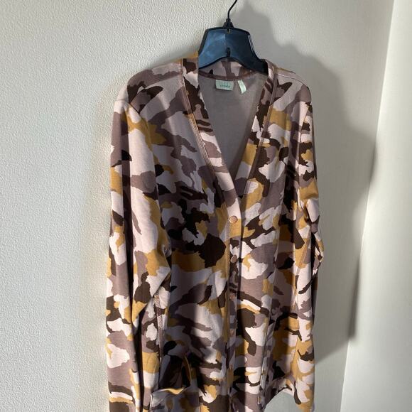 LOGO Lounge by Lori Goldstein Tunic Button Down Top in Army Abstract Print Sz L - Picture 4 of 9